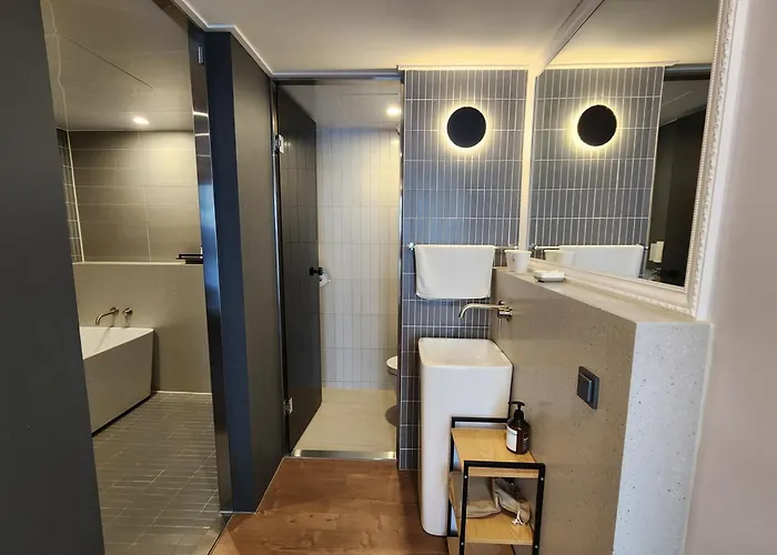 Hound Station 3* 釜山広域市
